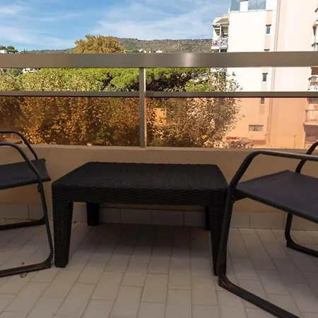 T2 Pour 4 Pers, Acces Plage, Parking - Fr-1-803-98 לה לבאנדו